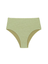 Carregar imagem no visualizador da galeria, Product Front: Rio De Sol Calcinha Bottom Brisa-Pistache Hotpants