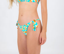 Carregar imagem no visualizador da galeria, Gallery: Rio De Sol Calcinha Bottom Dubai Italy