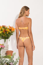 Carregar imagem no visualizador da galeria, Model Back: Rio De Sol Soutien Top Sunny-Forest Bandeau-Reto