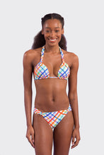 Carregar imagem no visualizador da galeria, Model Front: Rio De Sol Calcinha Bottom Square Mel