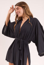 Carregar imagem no visualizador da galeria, Image 05: Rio De Sol Caftans / Saida De Praia Black Kimono