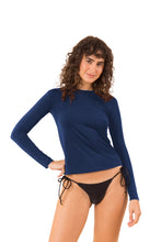 Carregar imagem no visualizador da galeria, Model Front: Rio De Sol Soutien Navy Rash-Guard