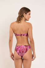 Carregar imagem no visualizador da galeria, Model Back: Rio De Sol Calcinha Bottom Shade Essential-Comfy