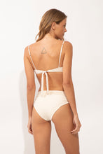 Carregar imagem no visualizador da galeria, Model Back: Rio De Sol Set Set Malibu-Natural Zaya Amy