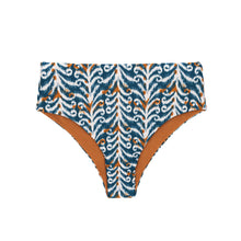 Carregar imagem no visualizador da galeria, Product Front: Rio De Sol Calcinha Bottom Ikat Hotpants