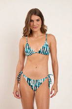 Carregar imagem no visualizador da galeria, Model Front: Rio De Sol Calcinha Bottom Azule Ibiza-Comfy