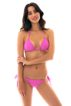 Carregar imagem no visualizador da galeria, Model Front: Rio De Sol Calcinha Bottom Bikini Tri