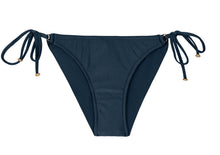 Carregar imagem no visualizador da galeria, Product Front: Rio De Sol Calcinha Bottom Shark Inv Comfort