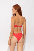 Carregar imagem no visualizador da galeria, Model Back: Rio De Sol Calcinha Bottom Cali-Flamingo Leblon