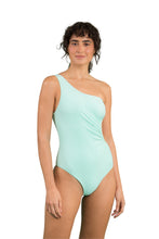 Carregar imagem no visualizador da galeria, Model Front: Rio De Sol Maiô Malibu-Menta Maeve