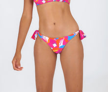 Carregar imagem no visualizador da galeria, Gallery: Rio De Sol Calcinha Bottom Antelope Italy