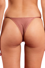 Carregar imagem no visualizador da galeria, Image 07: Rio De Sol Calcinha Bottom Shimmer-Copper California