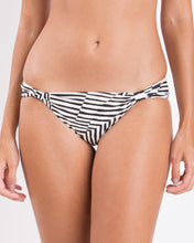 Carregar imagem no visualizador da galeria, Gallery: Rio De Sol Calcinha Bottom Collage Mel