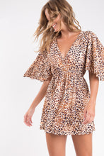 Carregar imagem no visualizador da galeria, Image 05: Rio De Sol Mini Dress Leopard Mini Dress