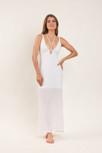 Carregar imagem no visualizador da galeria, Model Front: Rio De Sol Vestido De Praia Memphis-White Saida Yara