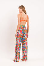 Carregar imagem no visualizador da galeria, Model Back: Rio De Sol Calça De Praia Jungle Wide Pants