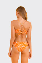 Carregar imagem no visualizador da galeria, Model Back: Rio De Sol Set Set Trail-Orange Tank-Tie Essential-Comfy