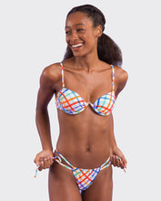 Carregar imagem no visualizador da galeria, Gallery: Rio De Sol Set Set Square Kyra Pipa