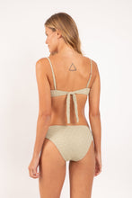 Carregar imagem no visualizador da galeria, Model Back: Rio De Sol Calcinha Bottom Brisa-Pistache Essential-Comfy