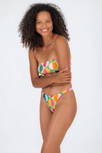 Carregar imagem no visualizador da galeria, Model Front: Rio De Sol Calcinha Bottom Garden-City Nice-Fio
