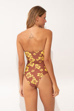 Carregar imagem no visualizador da galeria, Model Back: Wednesday In Hawaii By Rio De Sol Maiô Pua-Coco-Lilikoi Aloha