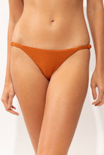 Carregar imagem no visualizador da galeria, Gallery: Rio De Sol Calcinha Bottom Ferrugo Cheeky-Aya