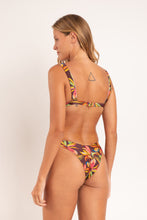 Carregar imagem no visualizador da galeria, Model Back: Rio De Sol Soutien Top Fiore Hera