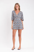 Carregar imagem no visualizador da galeria, Model Front: Rio De Sol Mini Dress Ikat Mini Dress