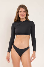 Carregar imagem no visualizador da galeria, Model Front: Wednesday In Hawaii By Rio De Sol Soutien Top Lava Reef