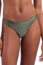 Carregar imagem no visualizador da galeria, Gallery: Rio De Sol Calcinha Bottom Croco Essential