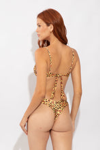 Carregar imagem no visualizador da galeria, Model Back: Rio De Sol Calcinha Bottom Yellow-Feline Nara