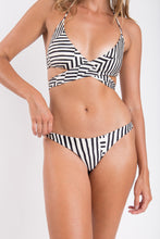 Carregar imagem no visualizador da galeria, Image 09: Rio De Sol Soutien Top Collage Kate