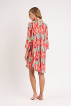 Carregar imagem no visualizador da galeria, Model Back: Rio De Sol Chemise Sea-Bloom Chemise Gabriele