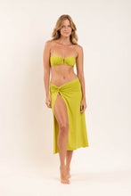 Carregar imagem no visualizador da galeria, Model Front: Rio De Sol Saia Fluity-Abacateiro Long Skirt Knot