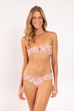 Carregar imagem no visualizador da galeria, Model Front: Rio De Sol Calcinha Bottom Ditsy-Sky Baobi