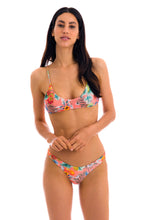 Carregar imagem no visualizador da galeria, Model Front: Rio De Sol Calcinha Bottom Frutti Essential