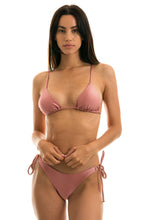 Carregar imagem no visualizador da galeria, Model Front: Rio De Sol Calcinha Bottom Callas Invisible