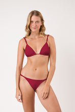 Carregar imagem no visualizador da galeria, Model Front: Rio De Sol Calcinha Bottom Touch-Carmim Selena