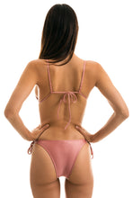 Carregar imagem no visualizador da galeria, Model Back: Rio De Sol Calcinha Bottom Callas Invisible