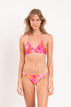 Carregar imagem no visualizador da galeria, Model Front: Rio De Sol Soutien Top Joyful Tri-Cos