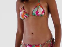 Carregar e reproduzir vídeo no visualizador da Galeria, Video: Rio De Sol Calcinha Bottom Green-Bloom Frufru-Fio