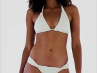 Carregar e reproduzir vídeo no visualizador da Galeria, Video: Rio De Sol Calcinha Bottom Off-White Mel