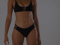 Carregar e reproduzir vídeo no visualizador da Galeria, Video: Rio De Sol Soutien Top Bora-Black Bra-Trio