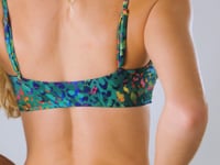 Carregar e reproduzir vídeo no visualizador da Galeria, Video: Rio De Sol Calcinha Bottom Wilds Highleg