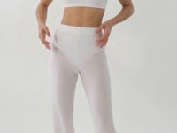 Carregar e reproduzir vídeo no visualizador da Galeria, Video: Rio De Sol Calça De Praia Memphis-White Pants Lana