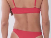 Carregar e reproduzir vídeo no visualizador da Galeria, Video: Wednesday In Hawaii By Rio De Sol Soutien Top Hibiscus Hana