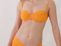 Carregar e reproduzir vídeo no visualizador da Galeria, Video: Rio De Sol Saia Bio-Laranjada Skirt Knot
