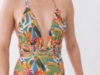 Carregar e reproduzir vídeo no visualizador da Galeria, Video: Rio De Sol Maiô Tropical New Vegas