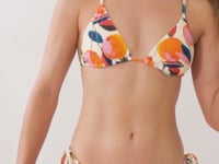 Carregar e reproduzir vídeo no visualizador da Galeria, Video: Rio De Sol Calcinha Bottom Picnic Cheeky-Micro