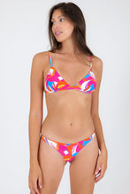 Carregar imagem no visualizador da galeria, Model Front: Rio De Sol Calcinha Bottom Antelope Nice-Fio